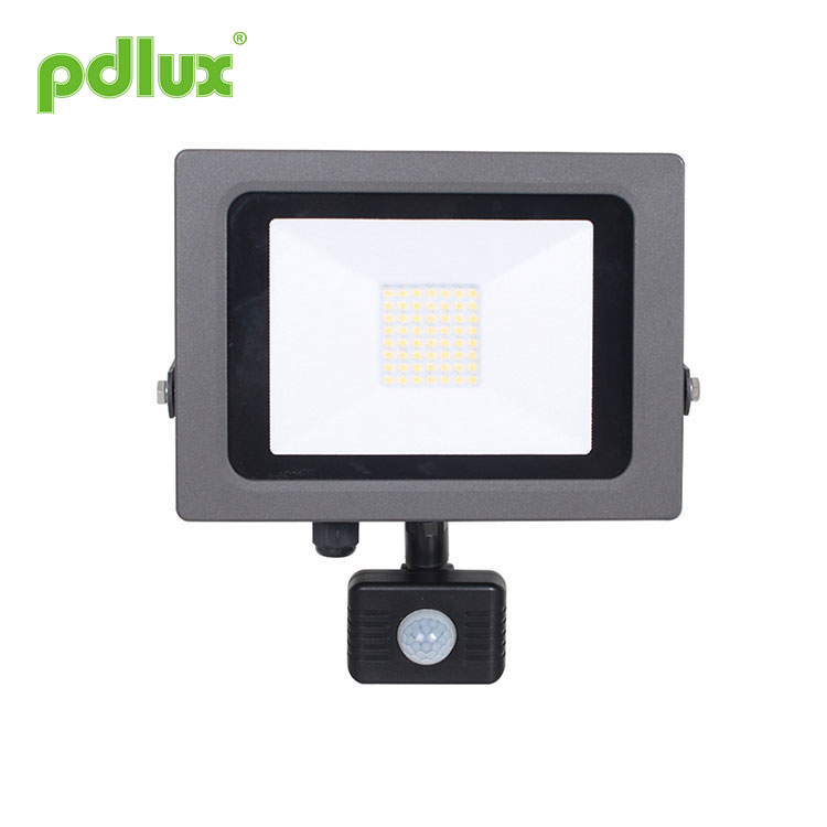 Reflector LED con sensor infrarrojo impermeable de 30 W